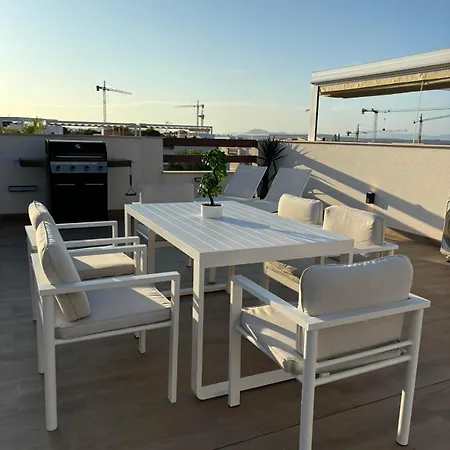 Balcones - Apartamento *